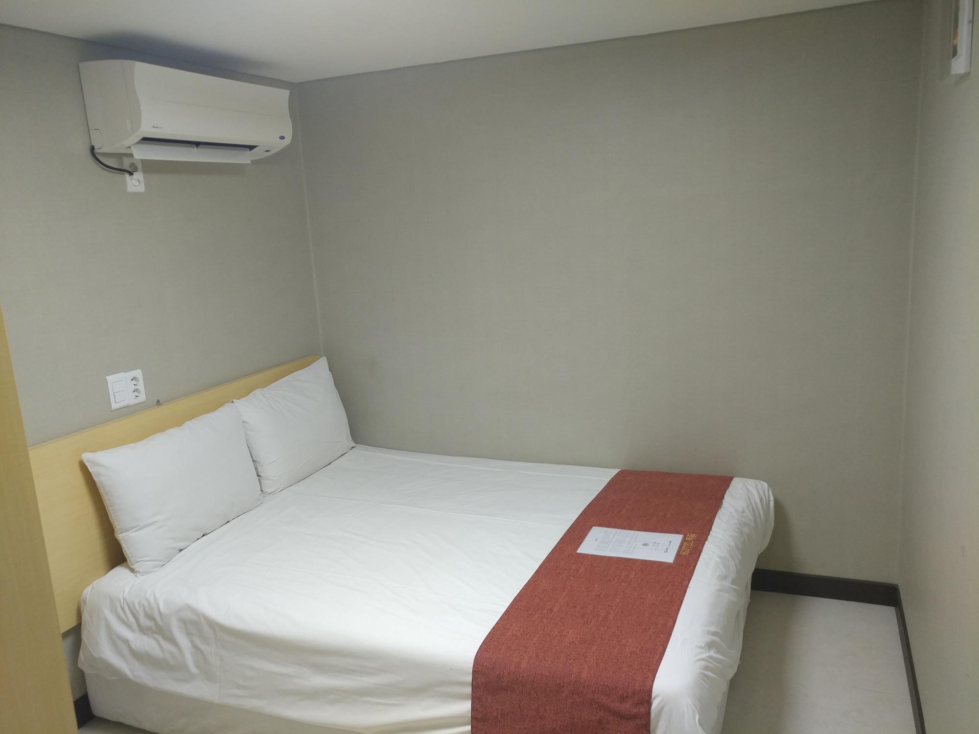 Hotel Cozy Myeongdong Seul Dış mekan fotoğraf