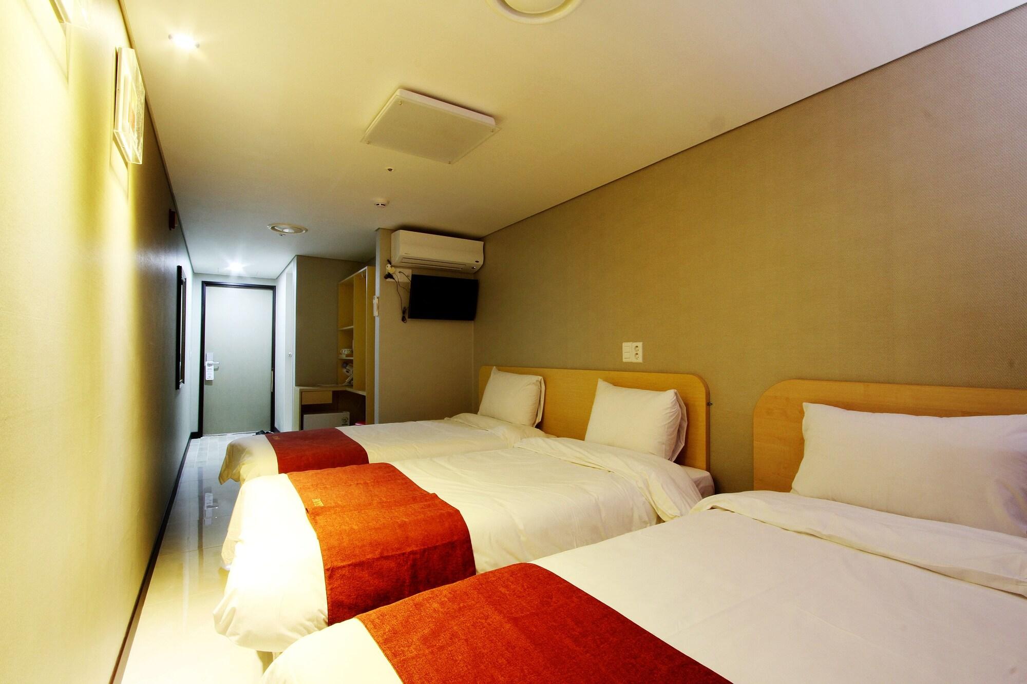 Hotel Cozy Myeongdong Seul Dış mekan fotoğraf