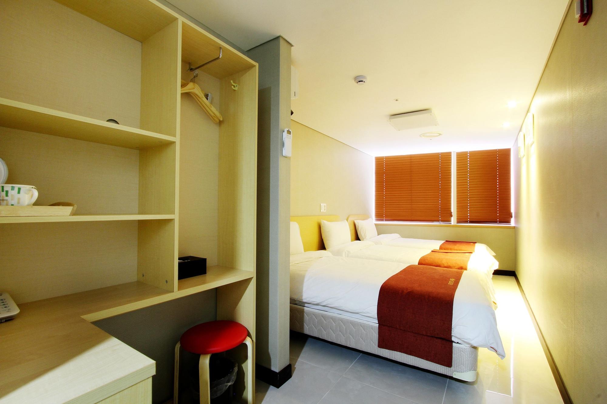 Hotel Cozy Myeongdong Seul Dış mekan fotoğraf